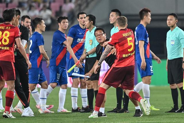 深圳龙岗楼市大幅下调实录：五年间变化显著，一些楼盘坚挺